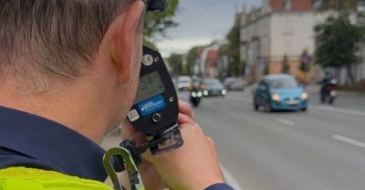 Dwóm kierującym elektronicznie zatrzymano prawa jazdy